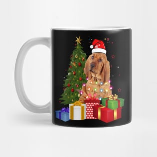 Bloodhound Christmas Tree Santa Hat Funny Xmas Gift Dog T-Shirt Mug